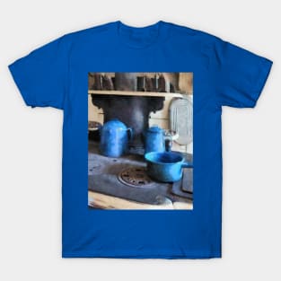 Kitchens - Blue Pots on Stove T-Shirt